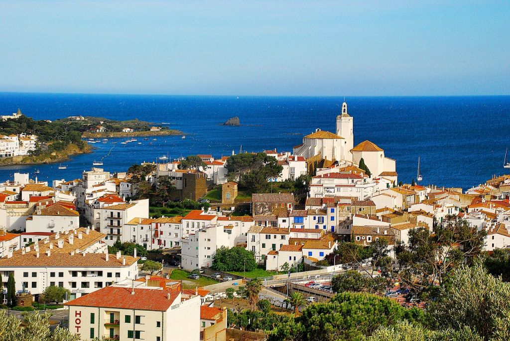 Escapada de primavera en la Costa Brava: descubre los pueblos más bonitos y dónde alojarte