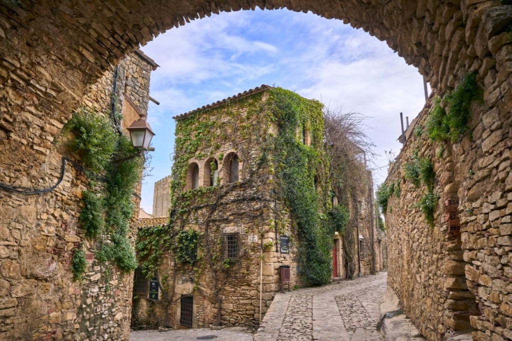 Pueblos con encanto cerca de Palamós: 6 lugares que merece la pena visitar