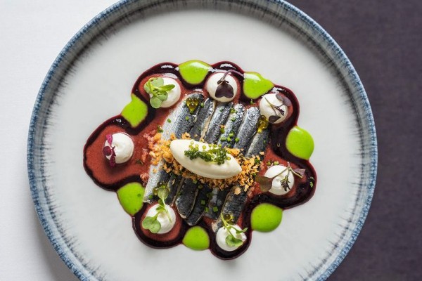 Gastronomía con Restaurante Dvisi